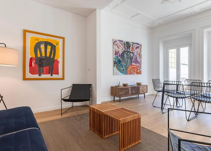 Hidden Oasis With Pool By Lovelystay *