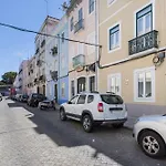 Hidden Oasis With Pool By Lovelystay Apartmán Lisboa