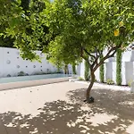 Hidden Oasis With Pool By Lovelystay * Lisboa